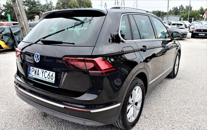 Volkswagen Tiguan cena 99500 przebieg: 58943, rok produkcji 2018 z Sulejów małe 497